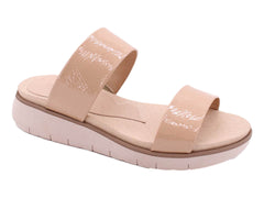 Sandalias Manet Charol Arrugado Color Maquillaje para Mujer