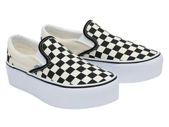Tenis Vans Classic Slip On Platform Negro y Blanco para Mujer