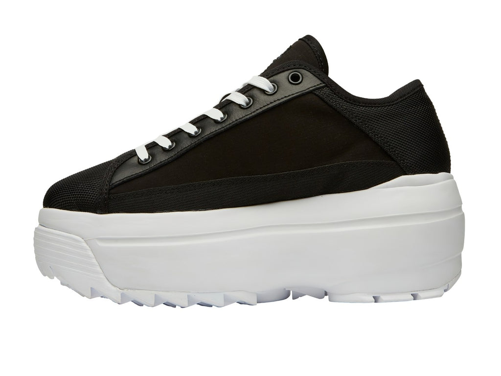 Tenis Fila Zora Trail Low 01816 Para Mujer