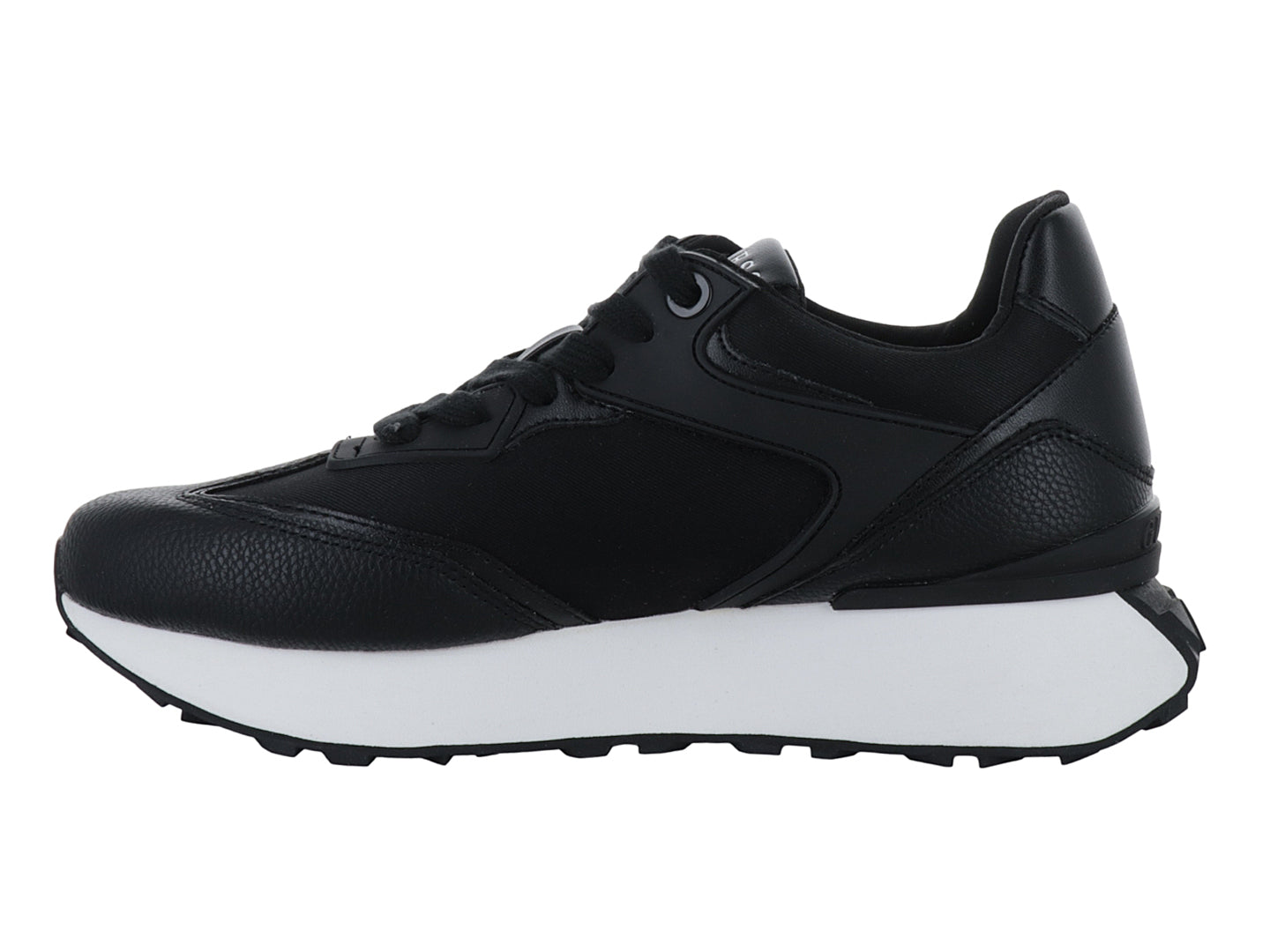 Tenis Guess Luchia Para Mujer