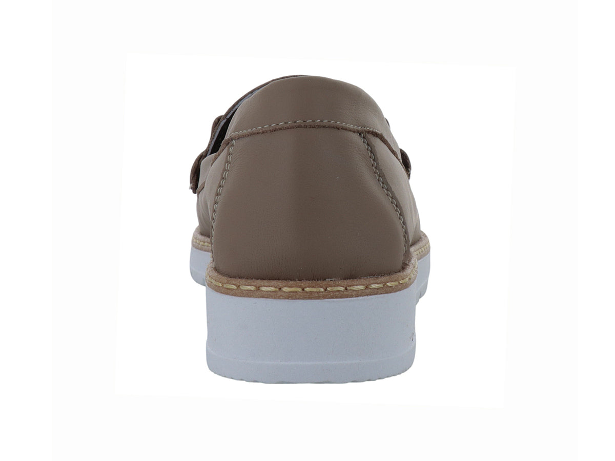 Zapatos Mocasines Luna Rosa Color Cajeta para Mujer