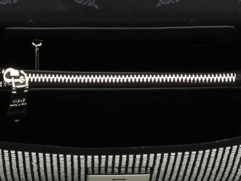 Bolso Steve Madden Bzeno