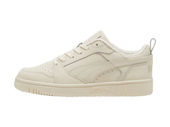 Tenis PUMA Rebound V6 Low Nubuck Blanco Hueso para Hombre