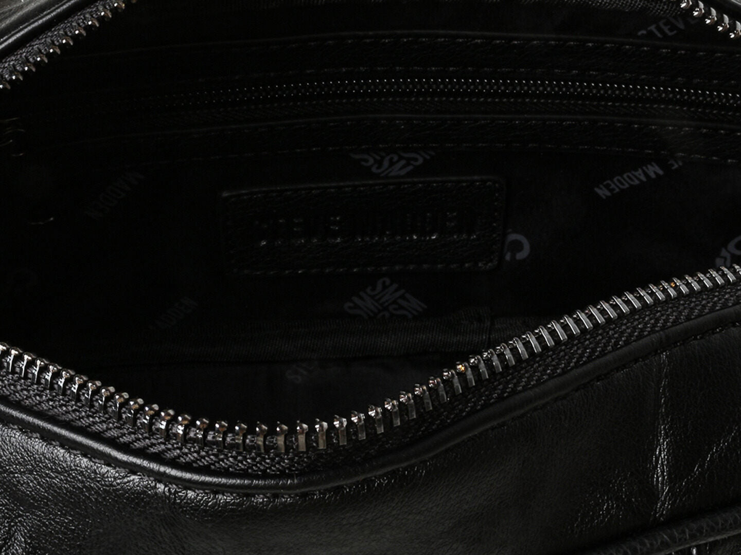 Bolso Steve Madden Bcitra