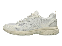 Tenis ASICS Gel-Nunobiki Crema y Plata para Mujer
