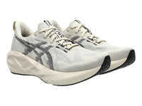 Tenis Asics Novablast 5 Para Hombre