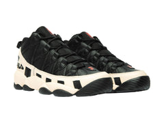 Tenis FILA Stackhouse Spaghetti Negro y Crema para Hombre
