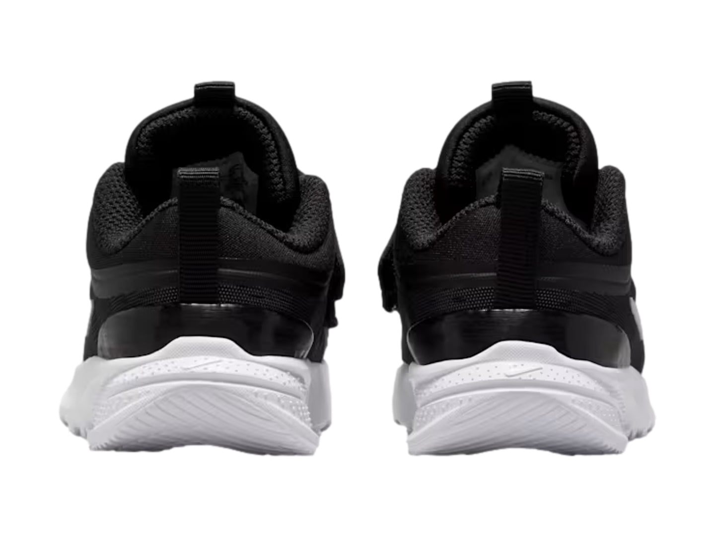 Tenis Nike Star Runner 5 Negro y Blanco para Niño
