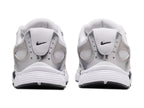 Tenis Nike V5 RNR Blanco y Gris para Niño